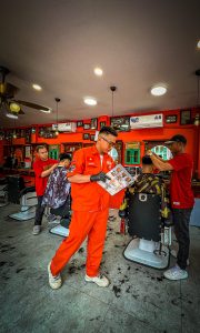 KHÓA HỌC CẮT TÓC NAM NÂNG CAO  Đông Tây Barbershop